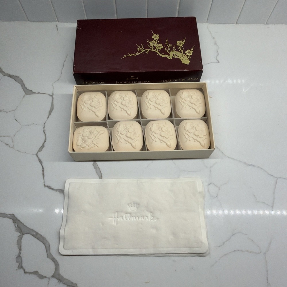 Vintage Hallmark Soap 8 Bars Jasmine Fragrance Cherry Blossom in Box